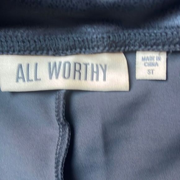 NWT ALL WORTHY BY HUNTER MCGRADY GRAY FAUX LEATHER LEGGINGS Size Small Tall - Picture 4 of 5